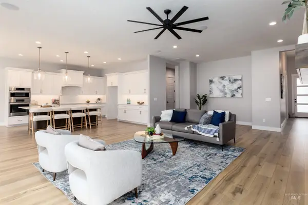 6121 S Cubola Way, Meridian, ID 83642