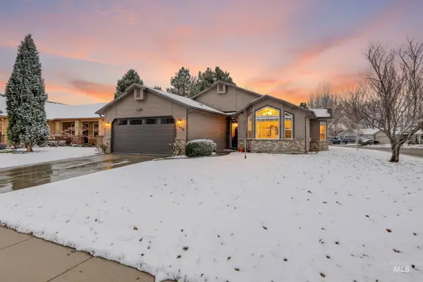 5655 S Hollyhock Place, Boise, ID 83716