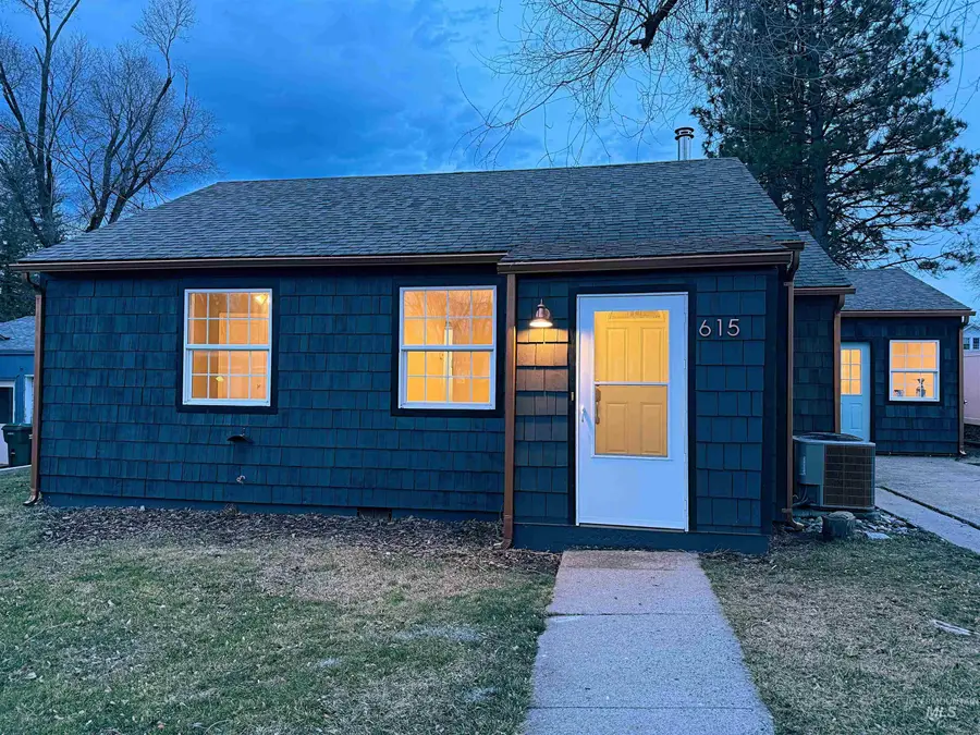 615 S B St, Grangeville, ID 83530 - #3