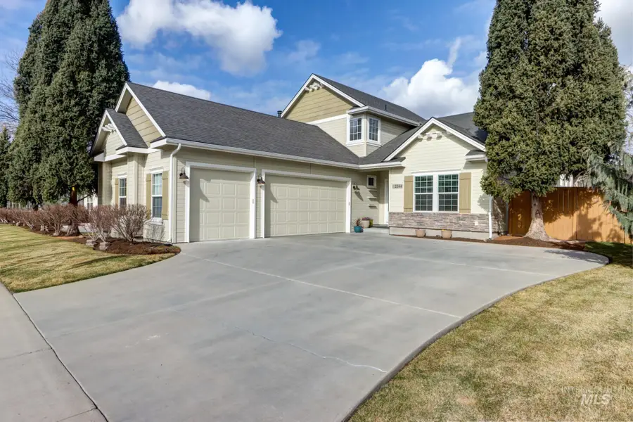 2244 E Greiner St, Meridian, ID 83642 - #2
