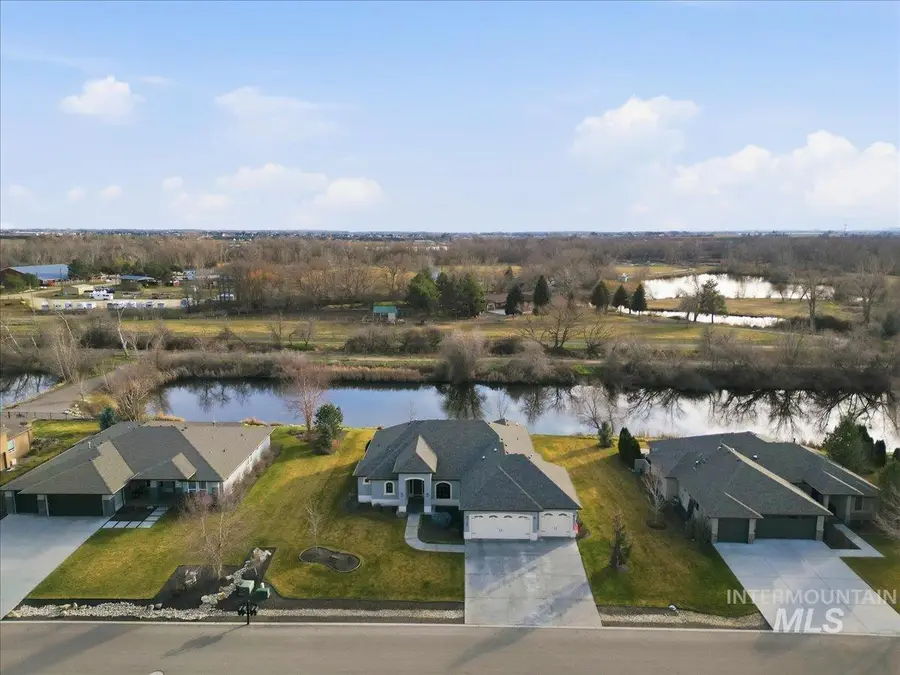 11887 W Pinewood River Lane, Star, ID 83669 - #3