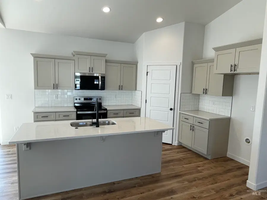 917 Quartz Rd, Kimberly, ID 83341 - #2