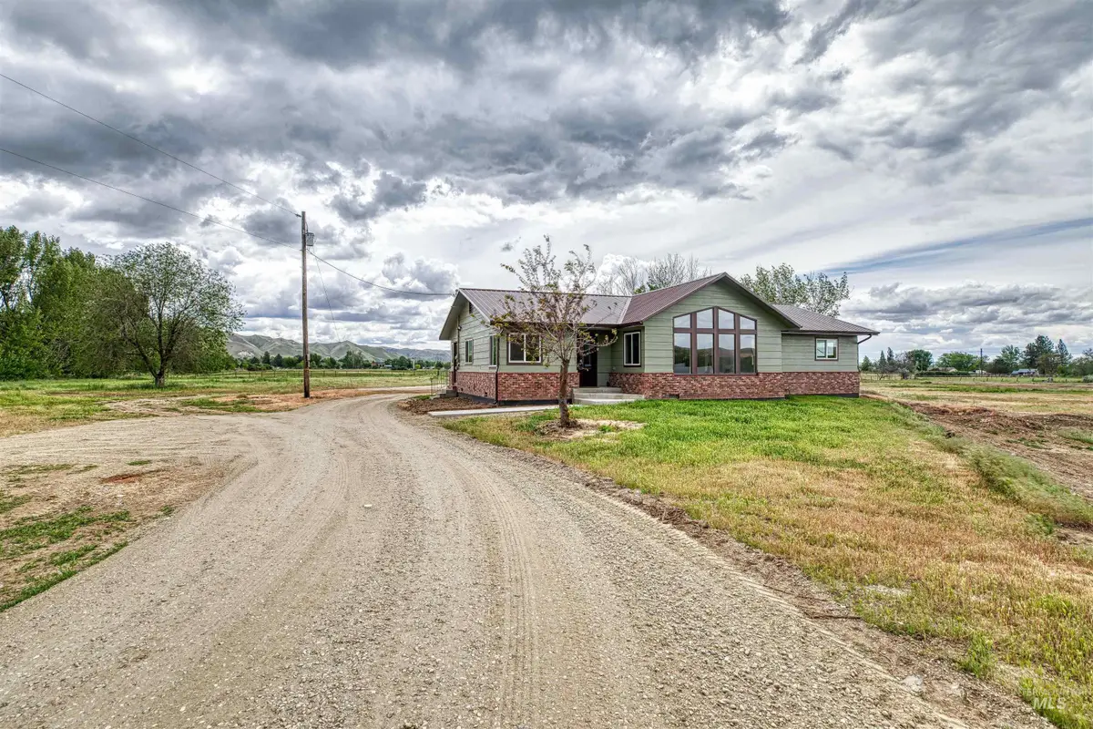 3131 Fuller Rd, Emmett, ID 83617 - #1