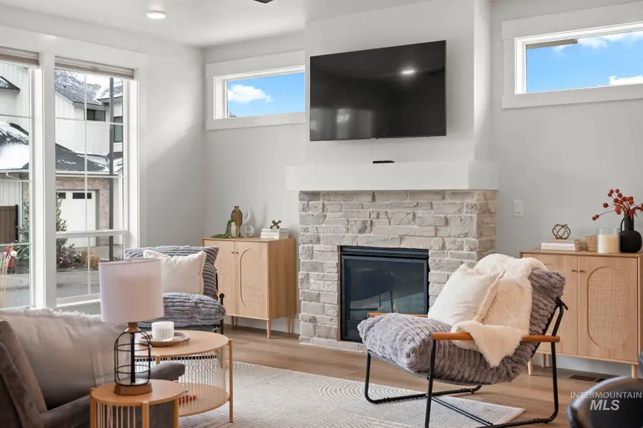 2569 S New Haven Ln, Boise, ID 83716 - #3