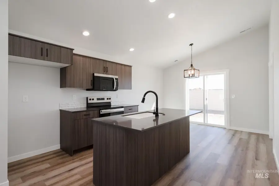 5490 S Bittercreek Ave, Meridian, ID 83642 - #3