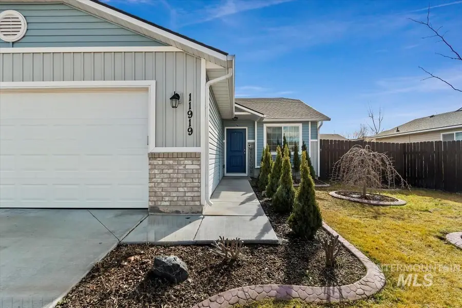11919 Edgemoor St, Caldwell, ID 83605 - #3