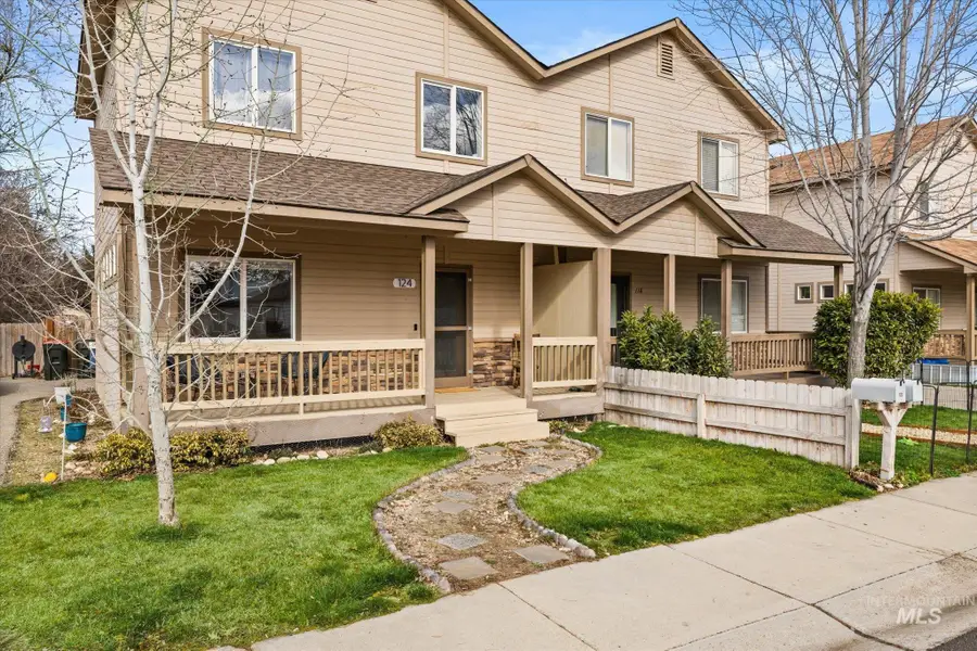 124 W Cherry Ave, Meridian, ID 83642 - #2
