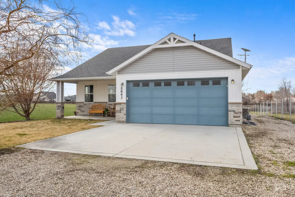 5943 Hwy 30 S, New Plymouth, ID 83655 - #1