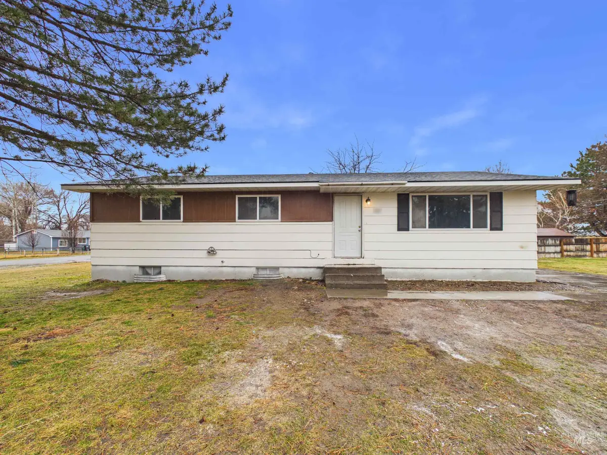 1911 R St, Heyburn, ID 83336 - #1