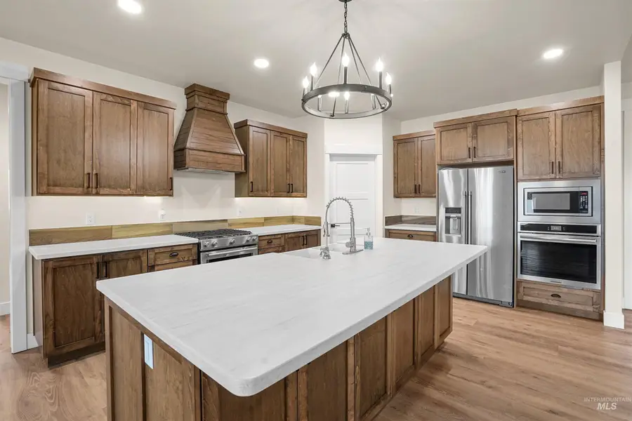 221 S 30 W, Burley, ID 83318 - #3