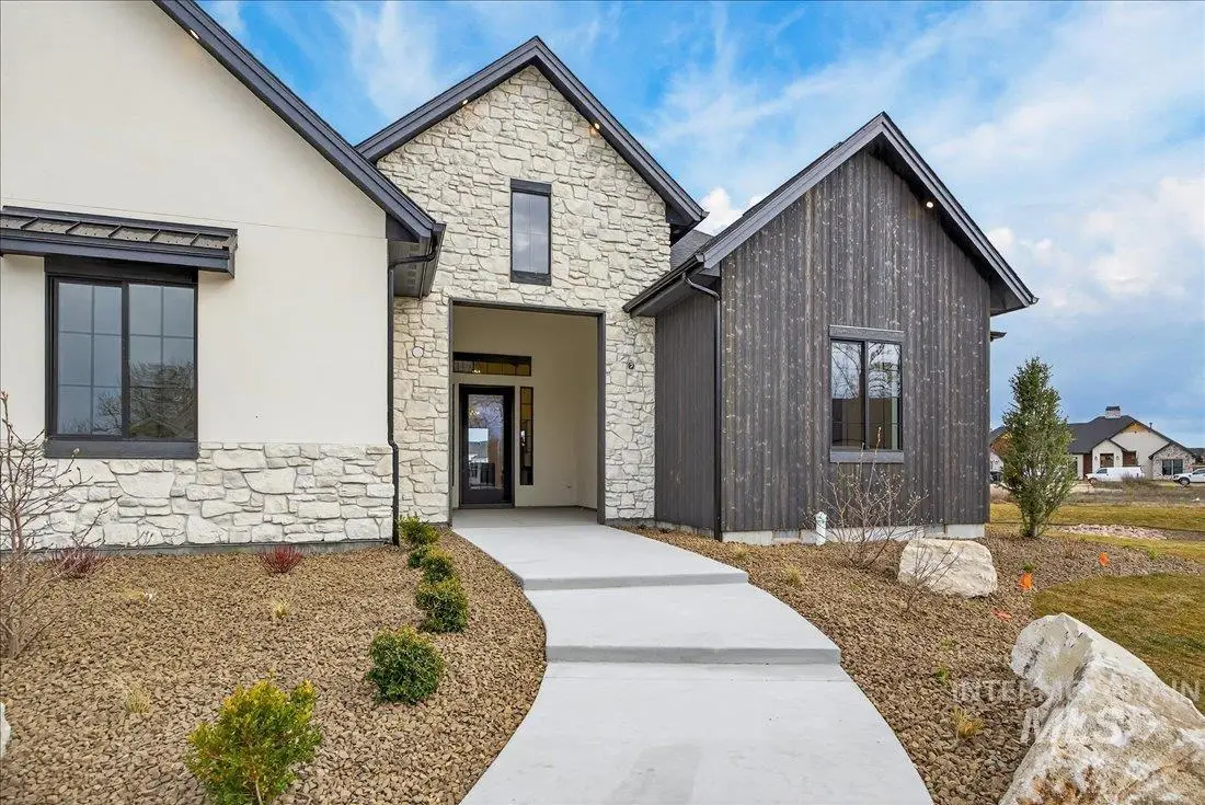 549 Joy Ave, Middleton, ID 83644 - #1