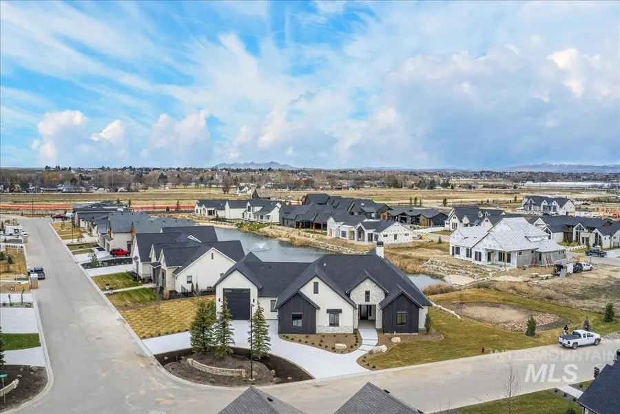 549 Joy Ave, Middleton, ID 83644 - #3