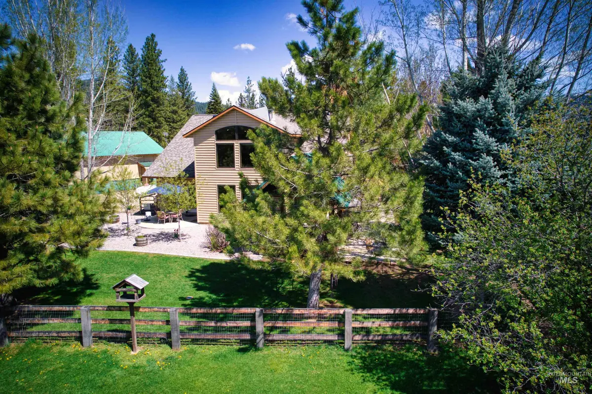 15 Skyline Lane, Garden Valley, ID 83622 - #1