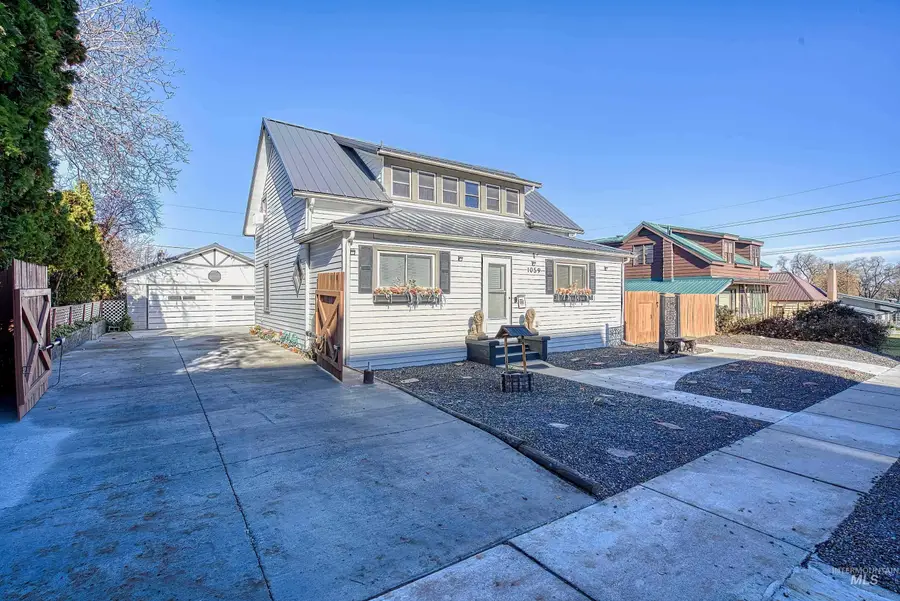 1059 SW 3rd Ave., Ontario, OR 97914 - #2