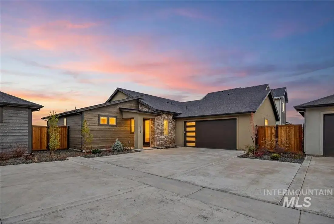 438 S Big Star Ln, Eagle, ID 83616 - #1