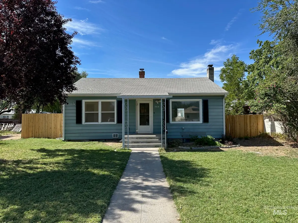 264 SW 10th Ave, Ontario, OR 97914 - #1