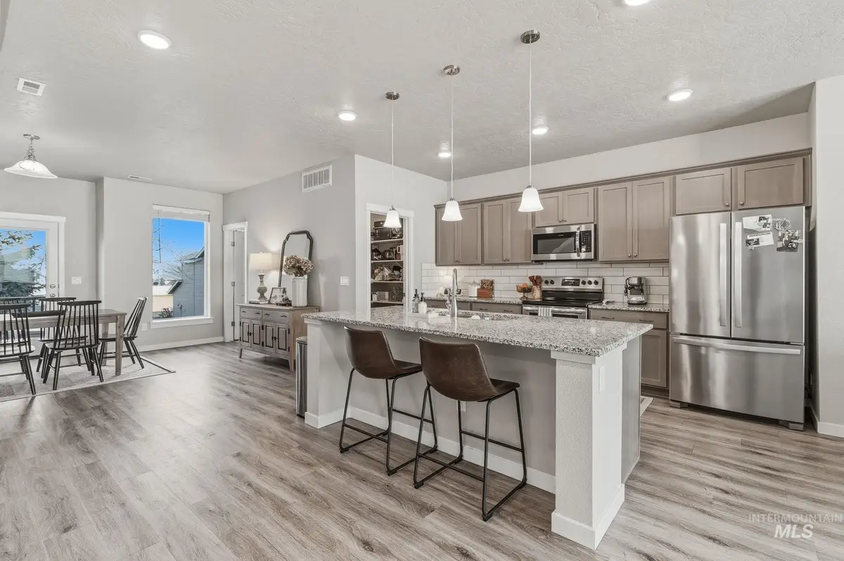 3126 N Network Lane, Boise, ID 83704 - #1