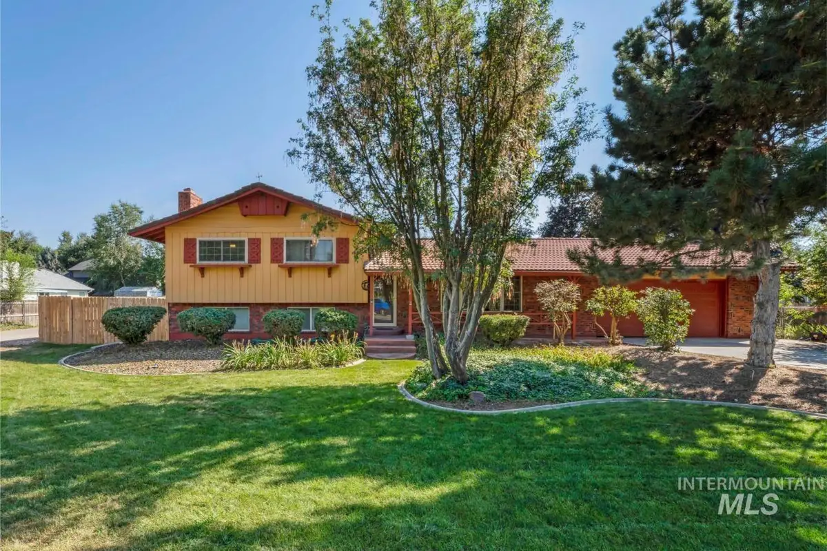 8725 W Shellie Lane, Boise, ID 83704 - #1