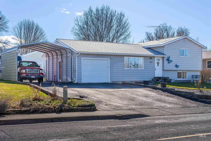 1928 Powers Ave, Lewiston, ID 83501 - #2