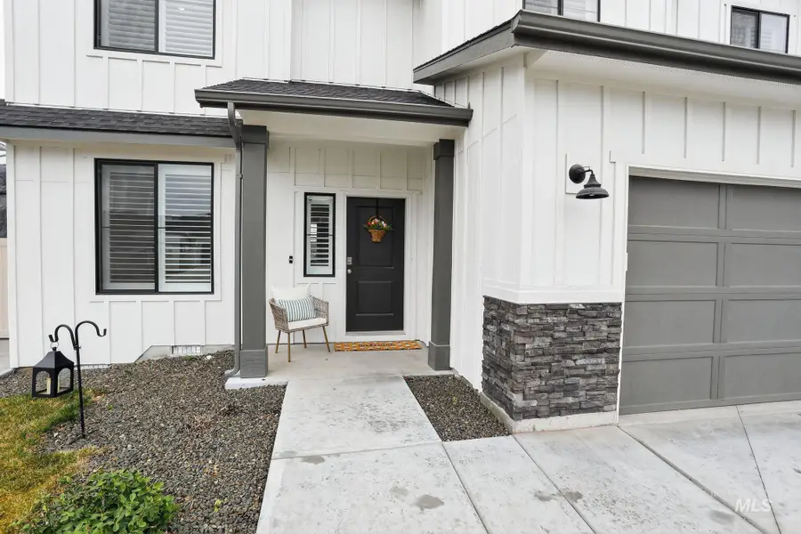 11745 W Mountain Iris St, Star, ID 83669 - #3