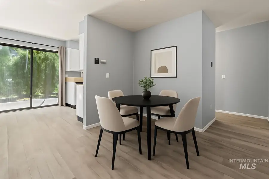 7060 W Colehaven Ln, Boise, ID 83704 - #2