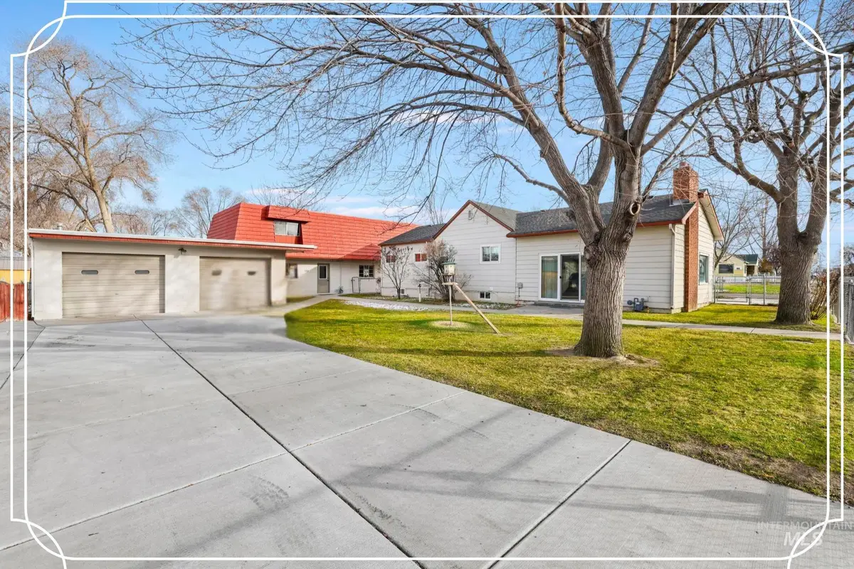 320 Locust St, Twin Falls, ID 83301 - #1