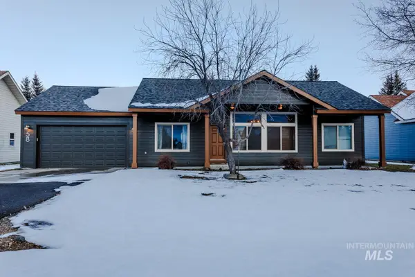 58 Charters Drive, Donnelly, ID 83615