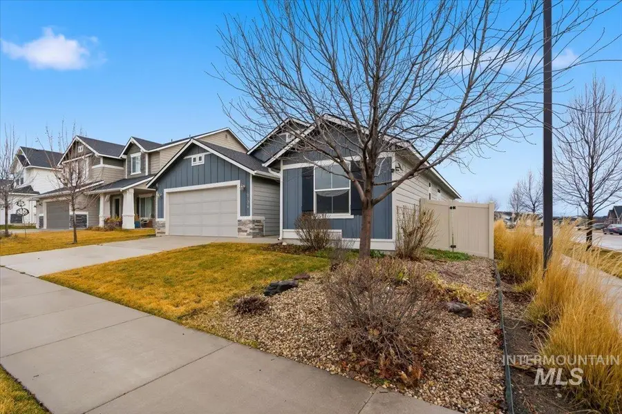 6706 S Birch Creek Ave, Meridian, ID 83642 - #3