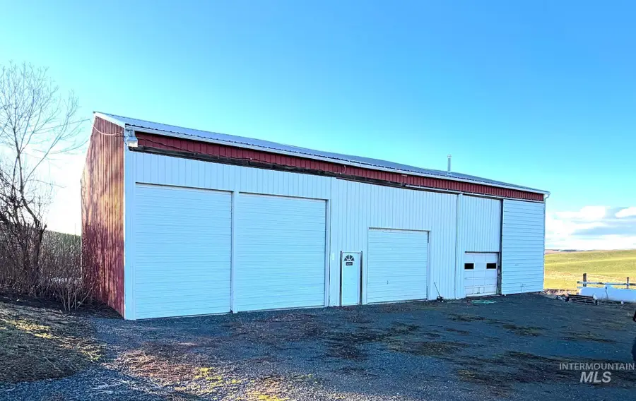 2280 Genesee Juliaetta Rd, Genesee, ID 83832 - #2