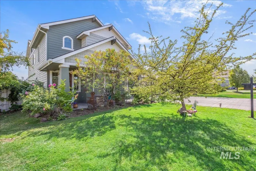 12621 S Carriage Hill Way, Nampa, ID 83686 - #2