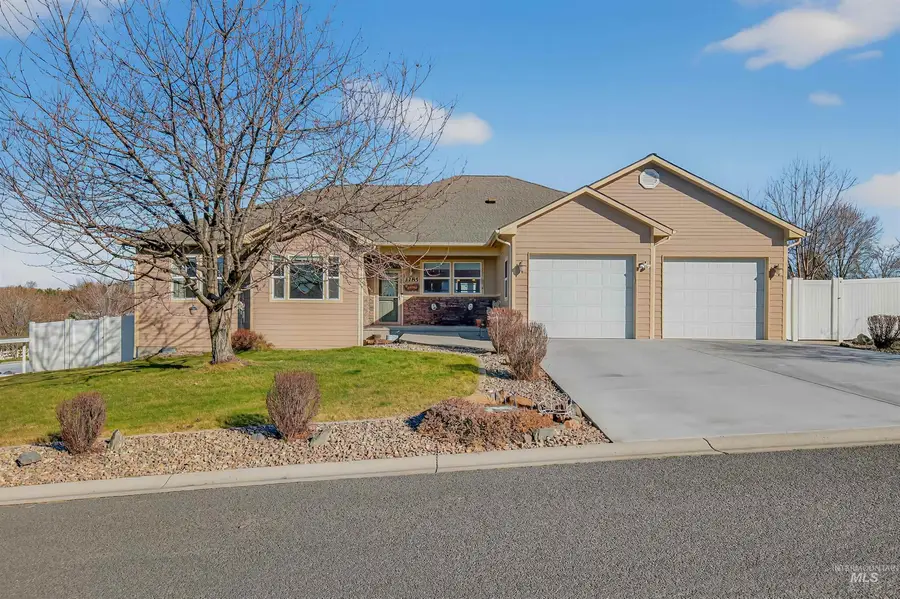 2285 Pitchstone Drive, Clarkston, WA 99403 - #2