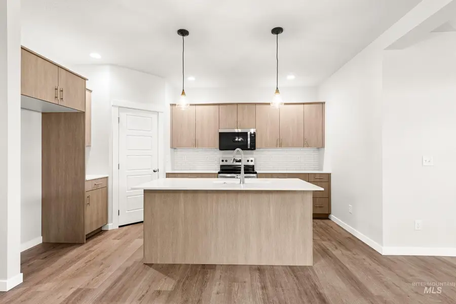 6756 W Redwood Creek Dr, Meridian, ID 83646 - #3