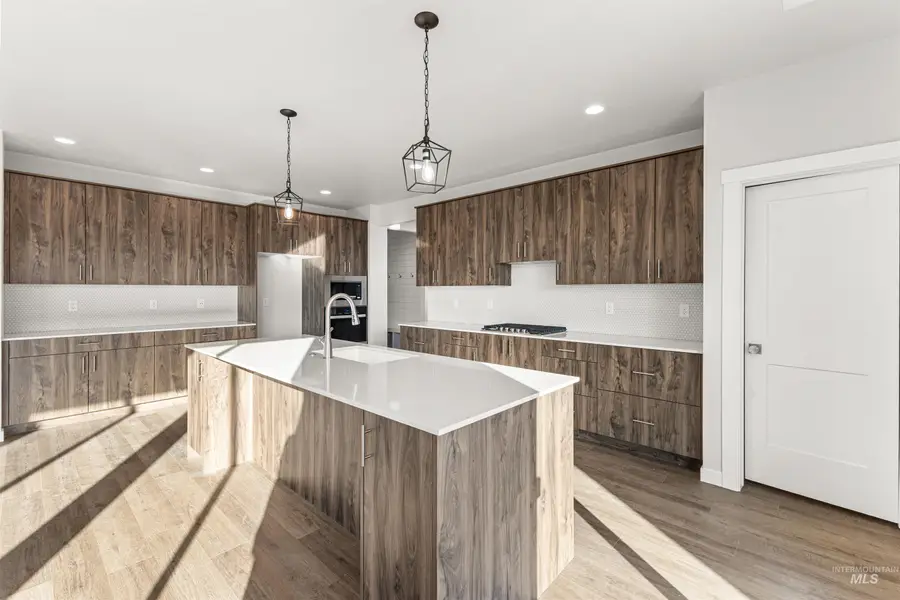 3790 W Piscina Dr, Meridian, ID 83642 - #3