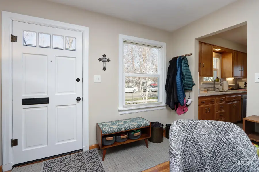 2605 W Regan Ave, Boise, ID 83702 - #3