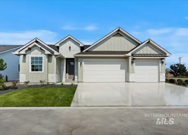 6524 W Largo Dr, Eagle, ID 83616