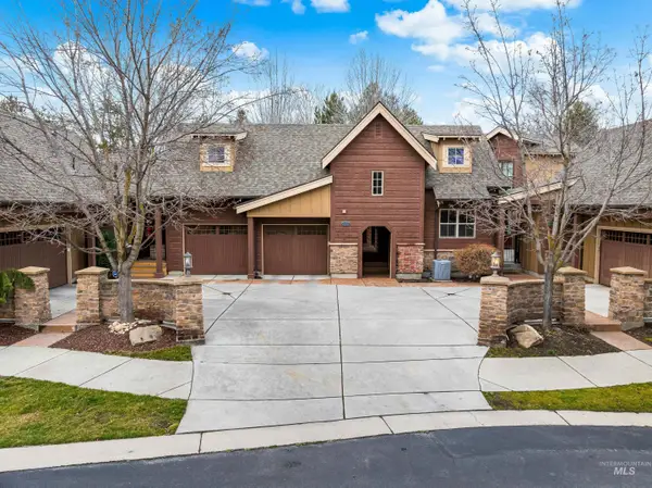 5901 N Duxbury Pier Ln, Garden City, ID 83714