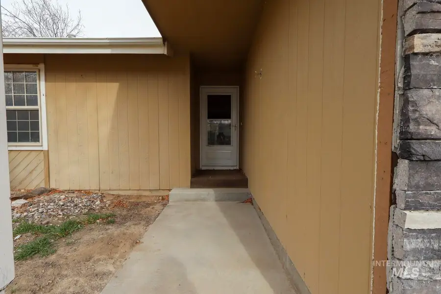 1212 Park Meadows Dr, Twin Falls, ID 83301 - #3
