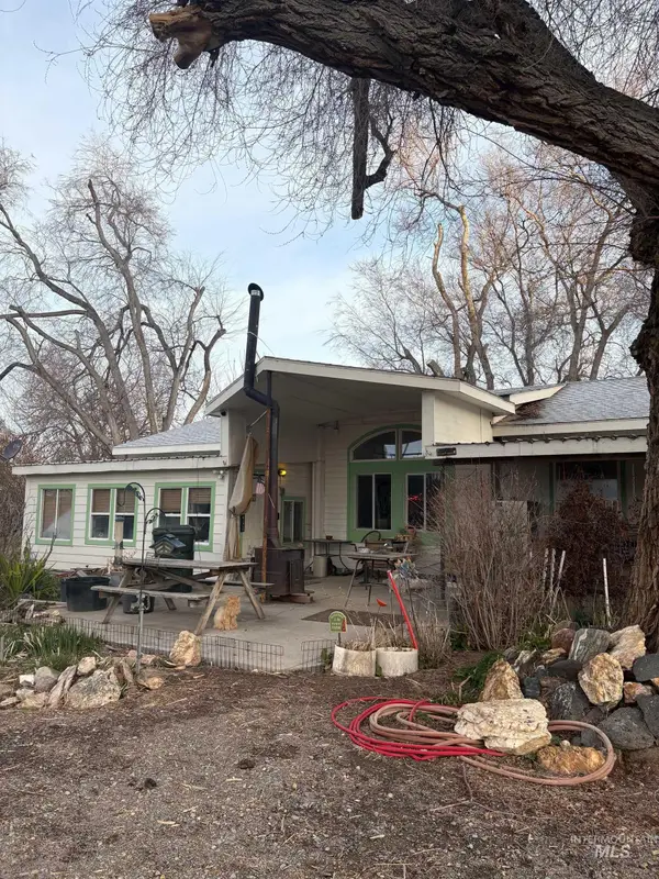 8241 Butte, Melba, ID 83641