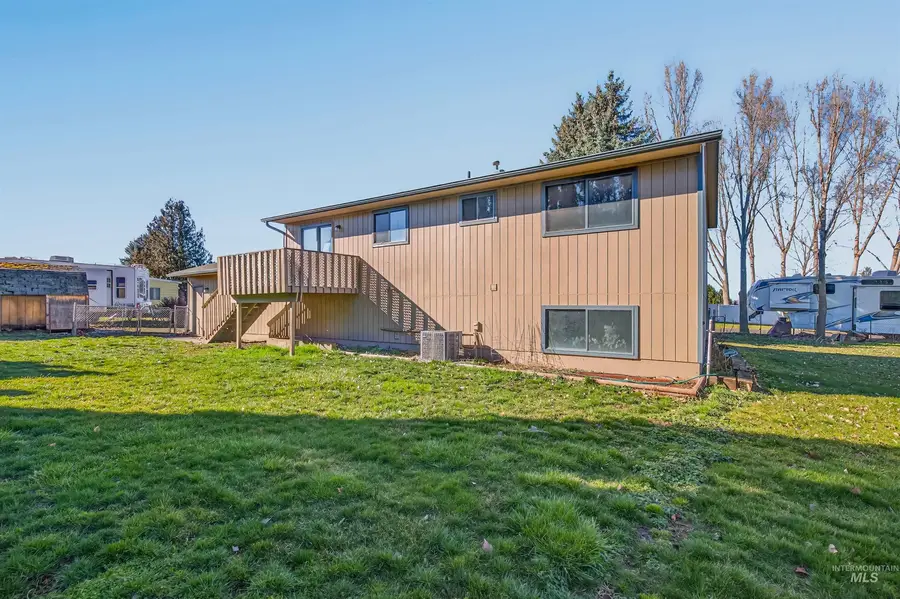 1825 Cedar Ave, Lewiston, ID 83501 - #2