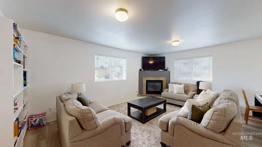 621 Britton Ln, Moscow, ID 83843 - #2