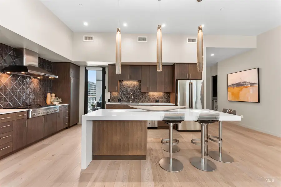 119 S 10th #605, Boise, ID 83702 - #3