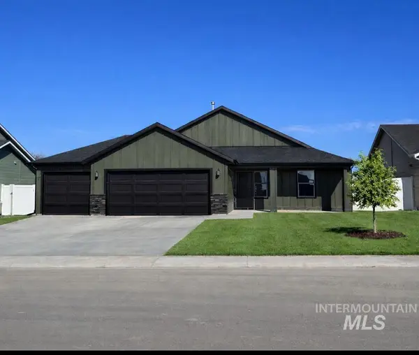 1011 E Fisk Ave, Parma, ID 83660