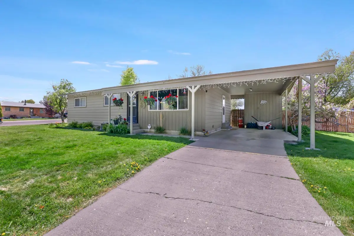 321 Dennis Drive, Burley, ID 83318 - #1