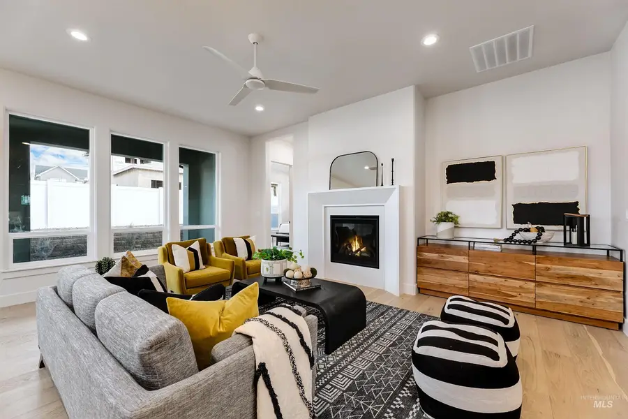 13906 N Malheur Pl, Boise, ID 83714 - #3