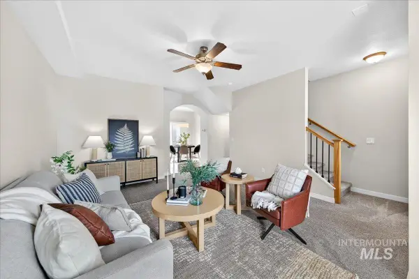 8758 W Pine Valley Ln, Boise, ID 83709