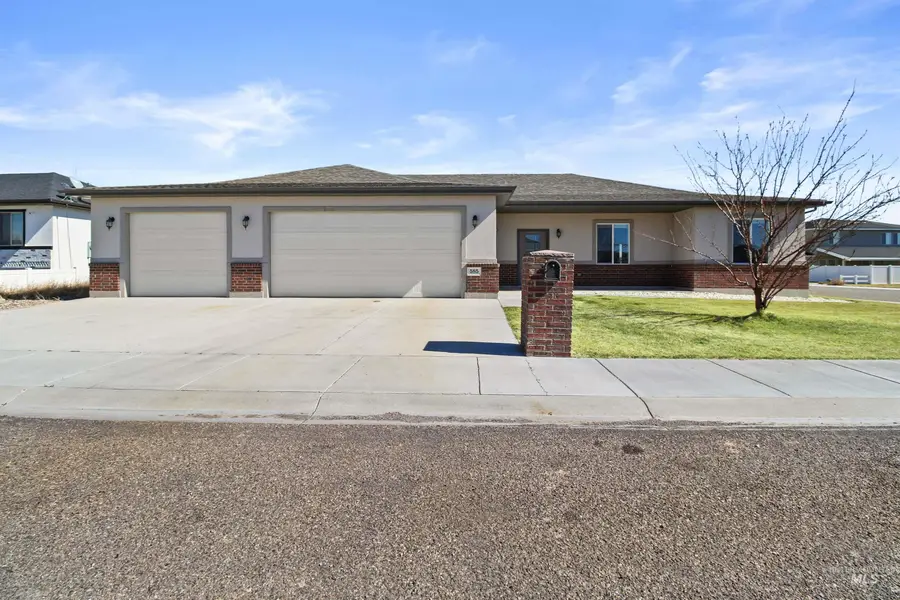 585 Clearwater Way, Heyburn, ID 83336 - #2