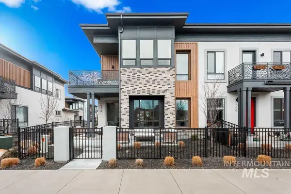 374 E Presidio Ln, Eagle, ID 83616