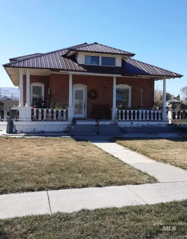 145 N Lincoln, Oakley, ID 83346