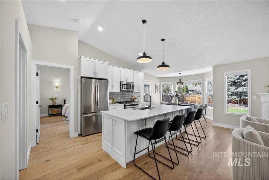 964 E Cembra St, Eagle, ID 83616 - #3