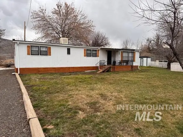 7680 Sweet Ola Hwy, Sweet, ID 83670